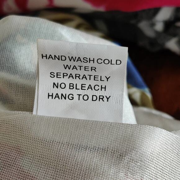 Tobi Small dress sleeveless strappy floral print - Picture 6 of 10